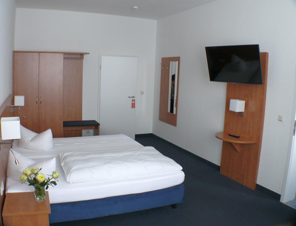 קובורג Hotel Garni - Haus Gemmer חדר תמונה