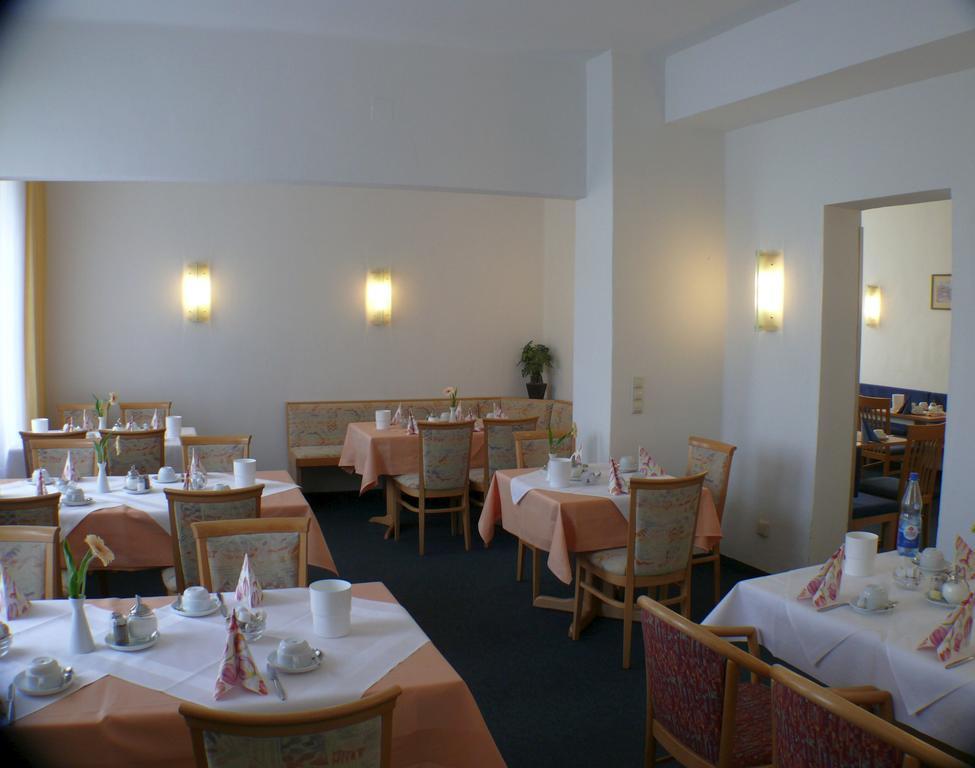 קובורג Hotel Garni - Haus Gemmer מראה חיצוני תמונה