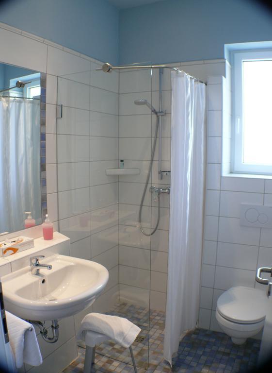 קובורג Hotel Garni - Haus Gemmer חדר תמונה