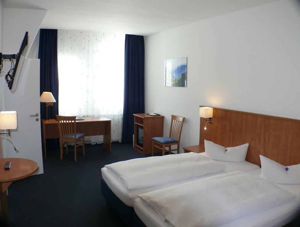 קובורג Hotel Garni - Haus Gemmer חדר תמונה